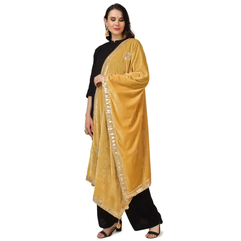 Women's Velvet Gotta Patti Dupatta (Yellow, Length: 2.25 to 2.50 Mtr) - Image 5