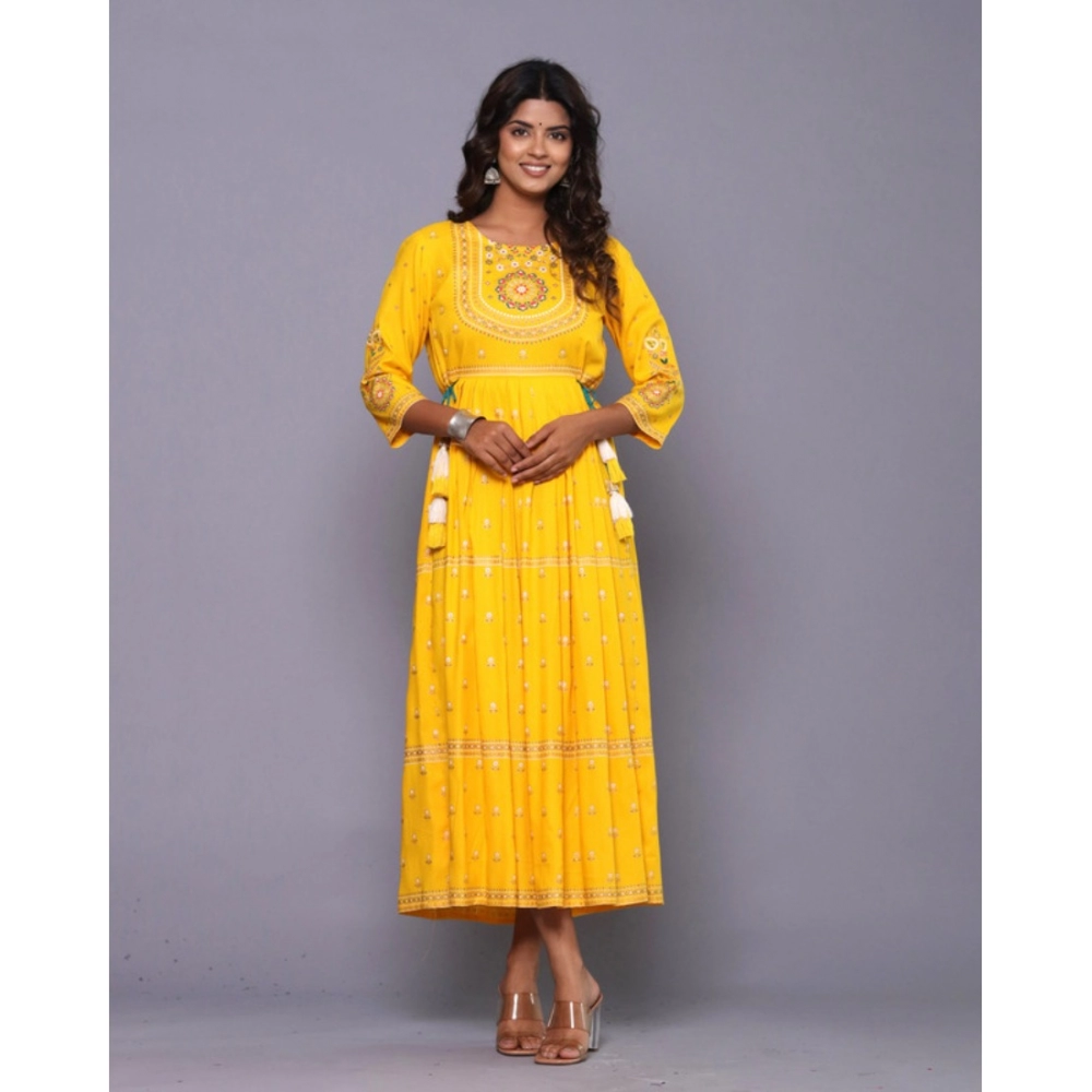 Women's Casual Viscose Rayon 3-4th Sleeve Kurti (Yellow) - Image 3