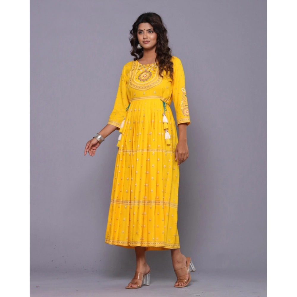 Women's Casual Viscose Rayon 3-4th Sleeve Kurti (Yellow) - Image 4