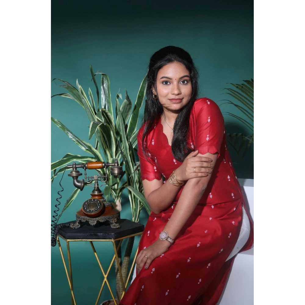 Women's Silk Printed Kurti (Red) - Image 3