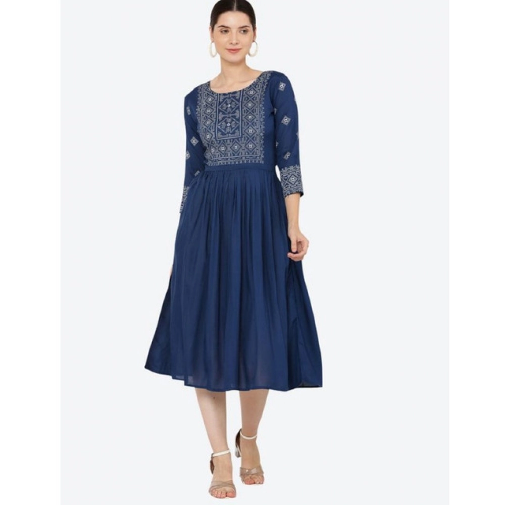 Women's Casual Rayon 3-4th Sleeves Kurti (Blue) - Image 5