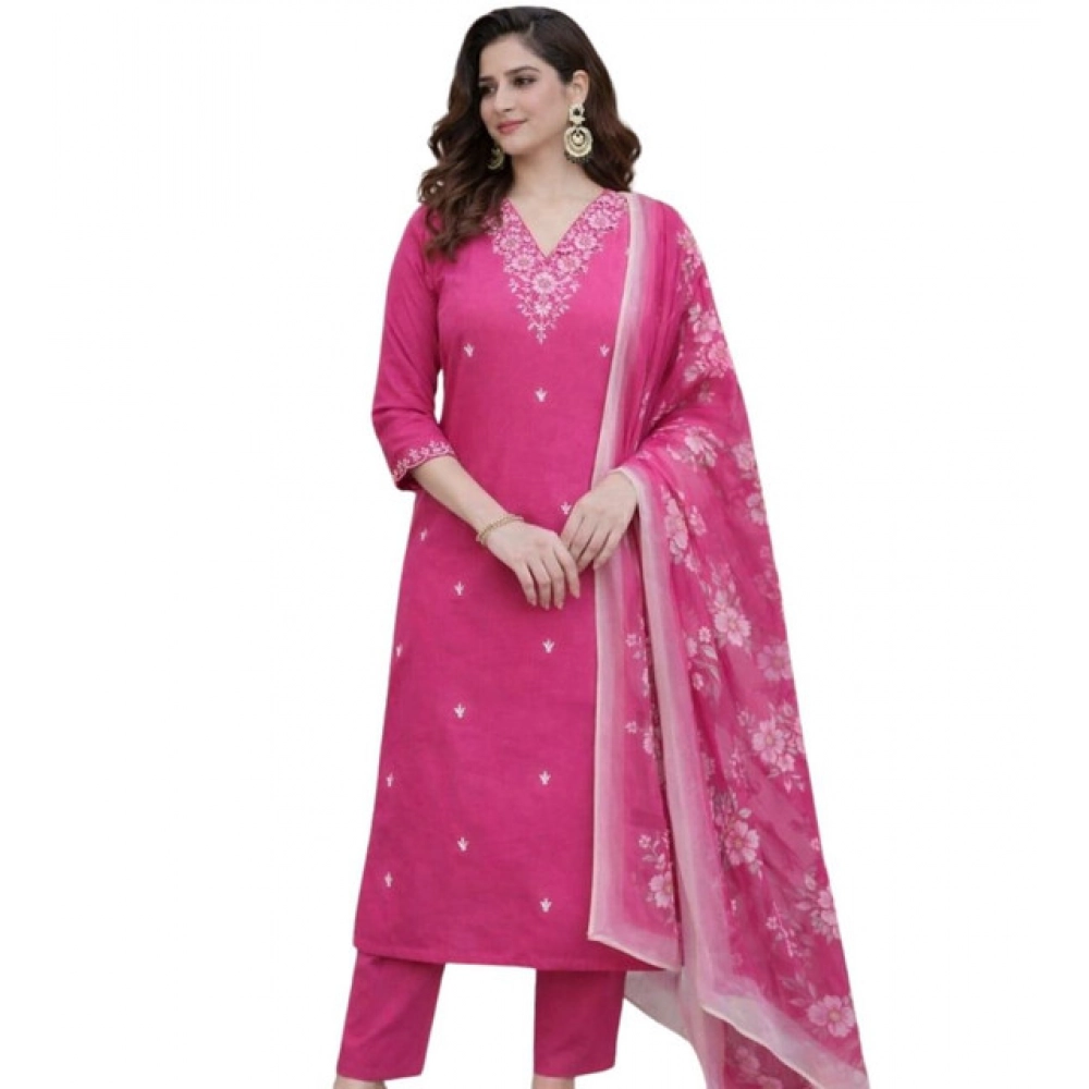 Women's Chanderi Silk Ethnic Motif V-Neck 3/4th Sleeve Kurti With Pant Dupatta Set (Pink) - Image 3