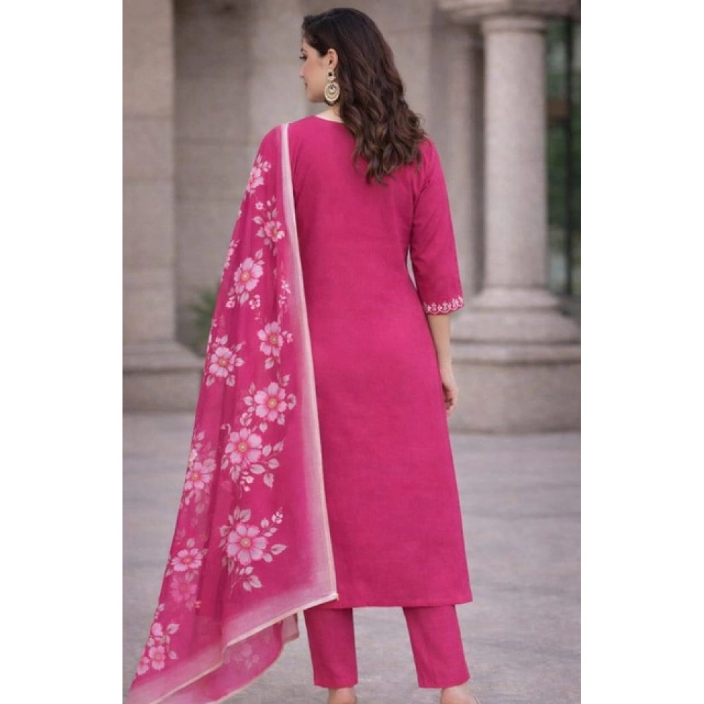 Women's Chanderi Silk Ethnic Motif V-Neck 3/4th Sleeve Kurti With Pant Dupatta Set (Pink) - Image 4