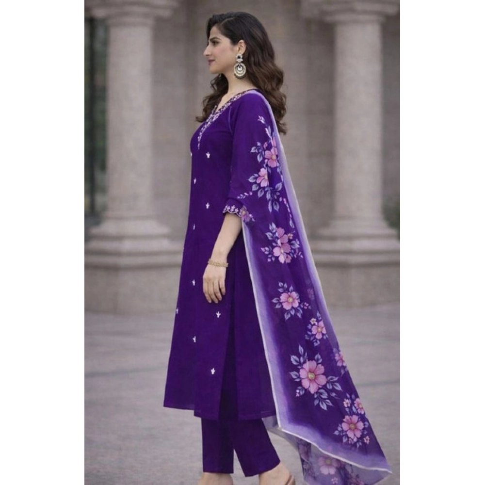 Women's Chanderi Silk Ethnic Motif V-Neck 3/4th Sleeve Kurti With Pant Dupatta Set (Purple) - Image 3